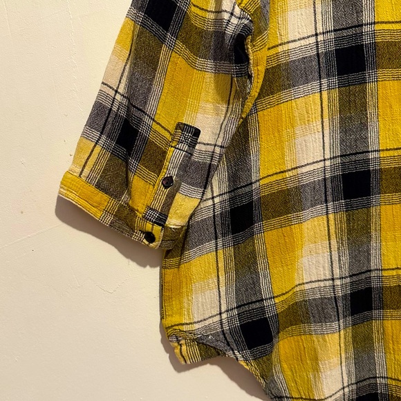 Anthropologie Oversized Yellow Plaid Buttondown - Picture 6 of 8